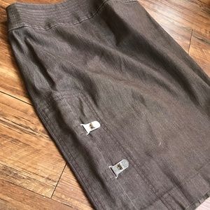 BROWN PENCIL SKIRT UNIQUE BUCKLES SIZE 0